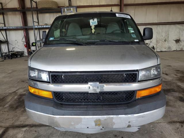 Минивэны CHEVROLET EXPRESS 2012 Серебристый