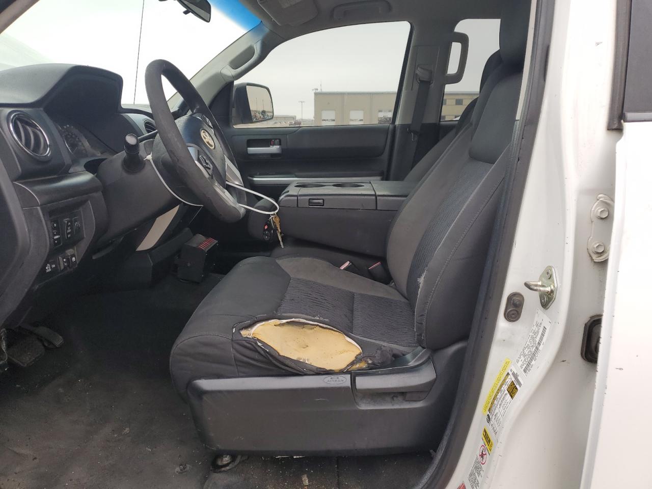 2014 Toyota Tundra - Image 7