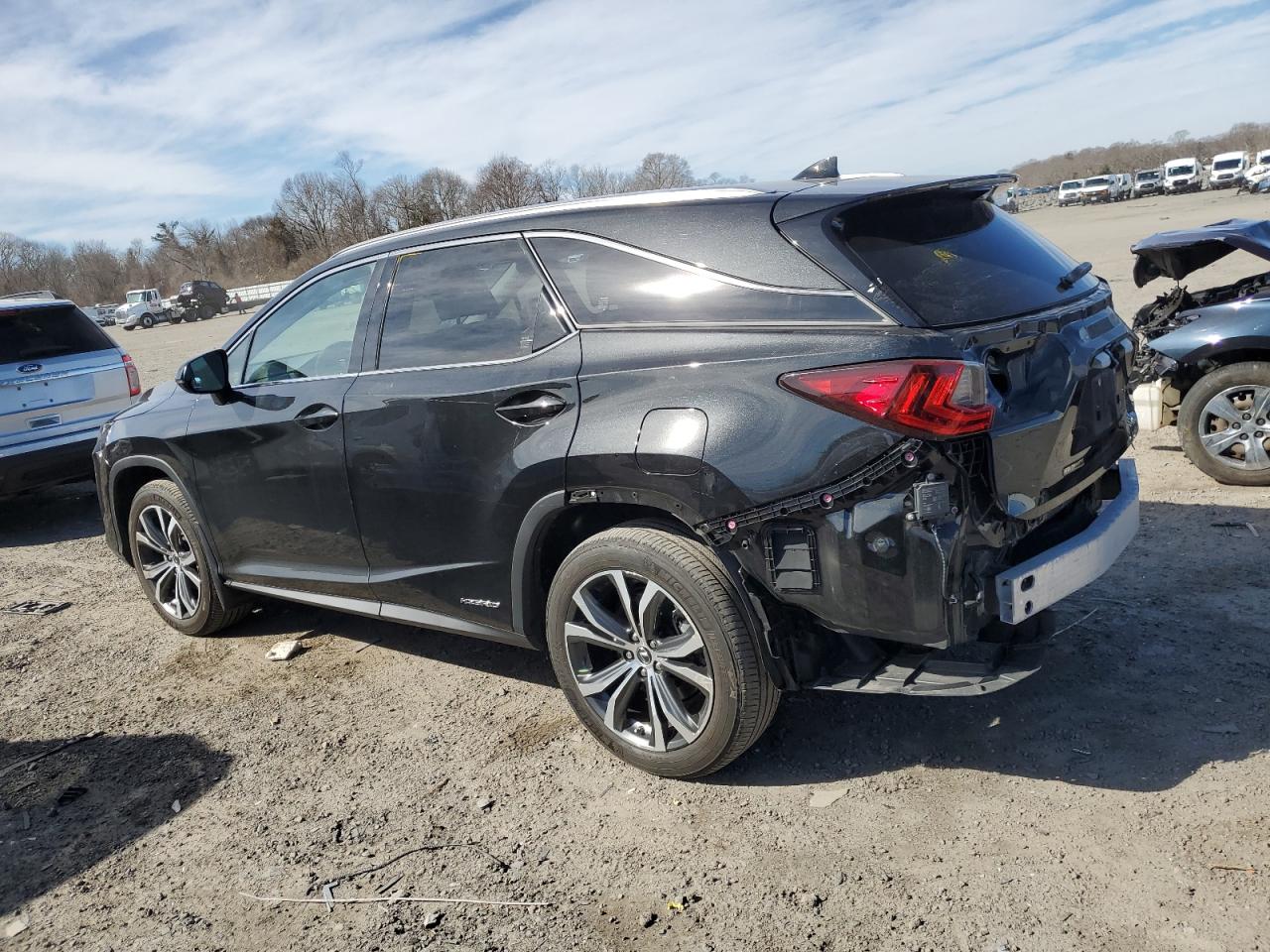 2022 Lexus RX - Image 2
