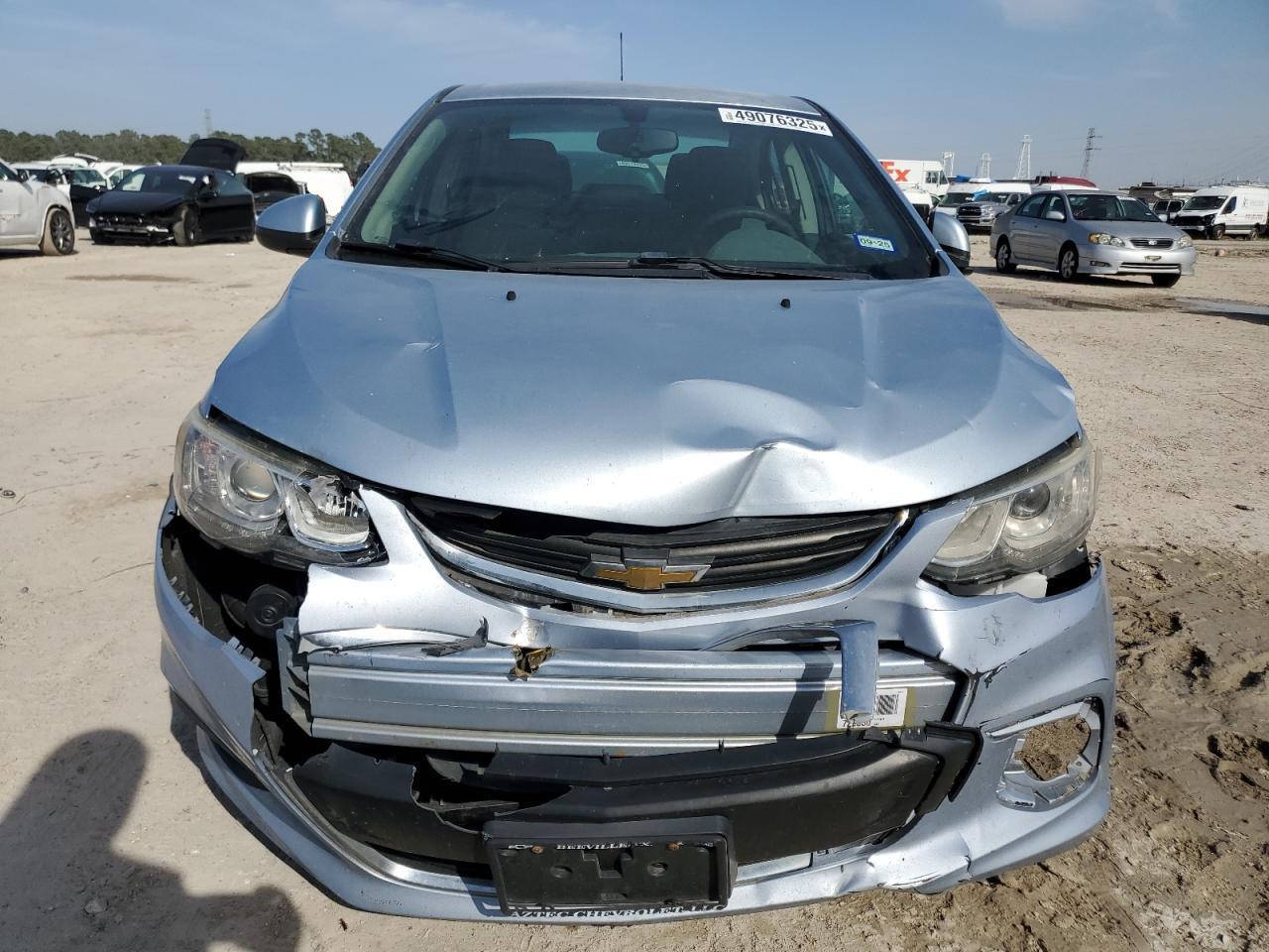 2017 Chevrolet Sonic - Image 5