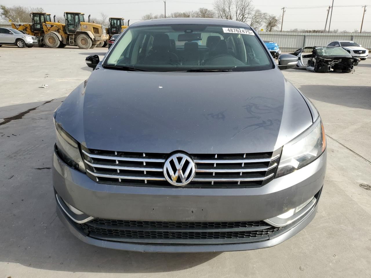 2014 Volkswagen Passat - Image 5