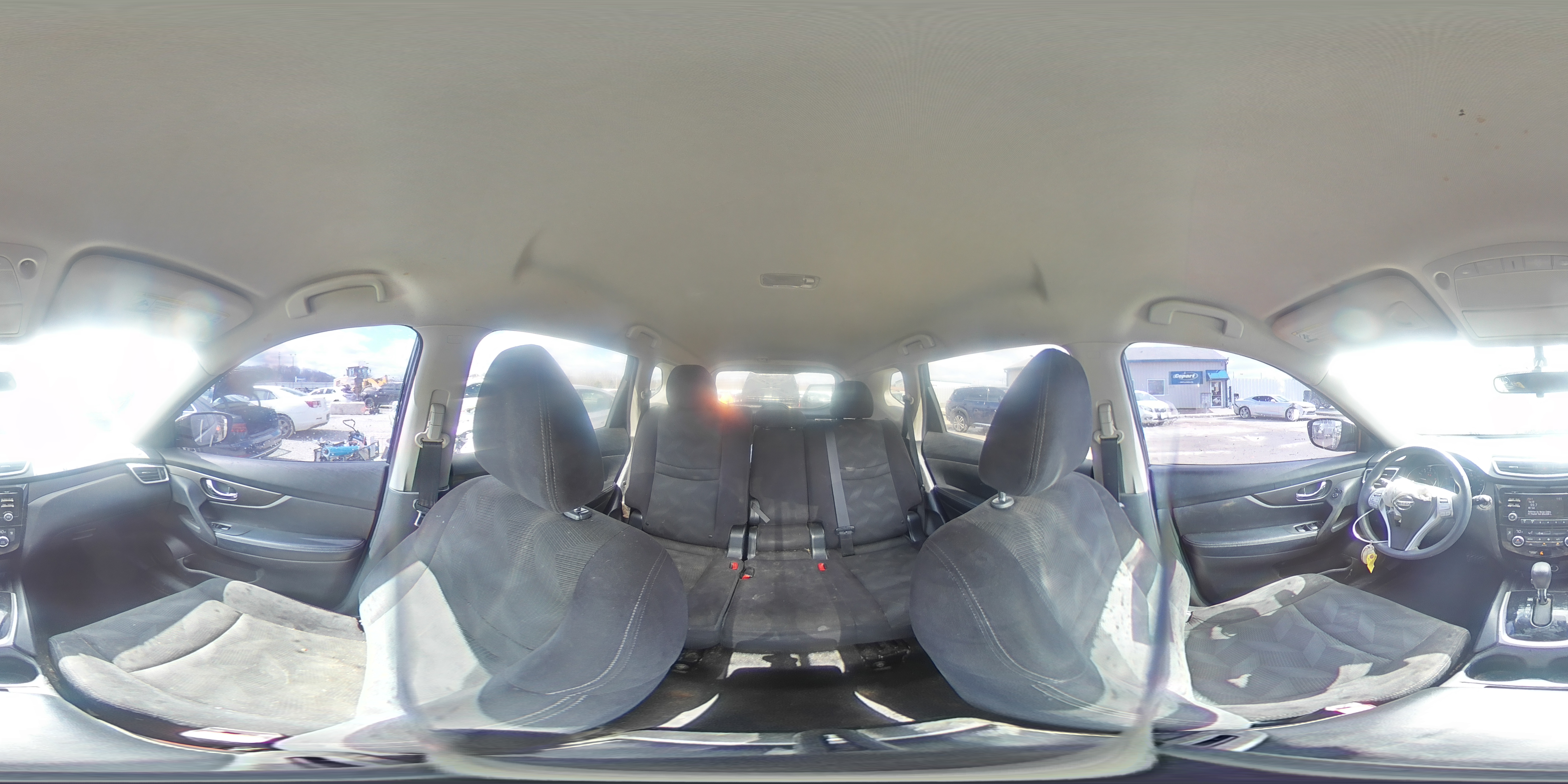 2014 Nissan Rogue - Image 16