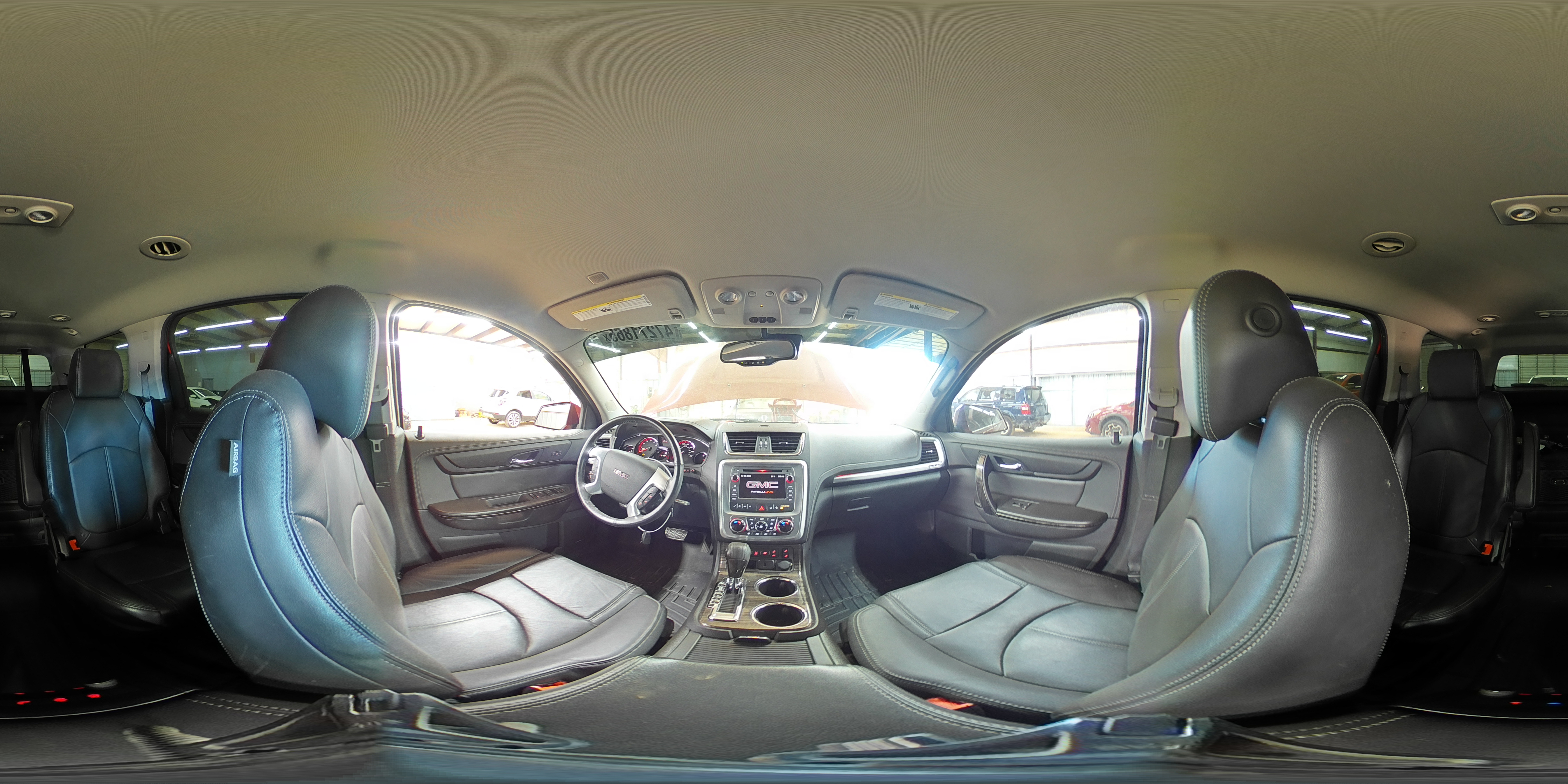 2017 GMC Acadia - Image 13