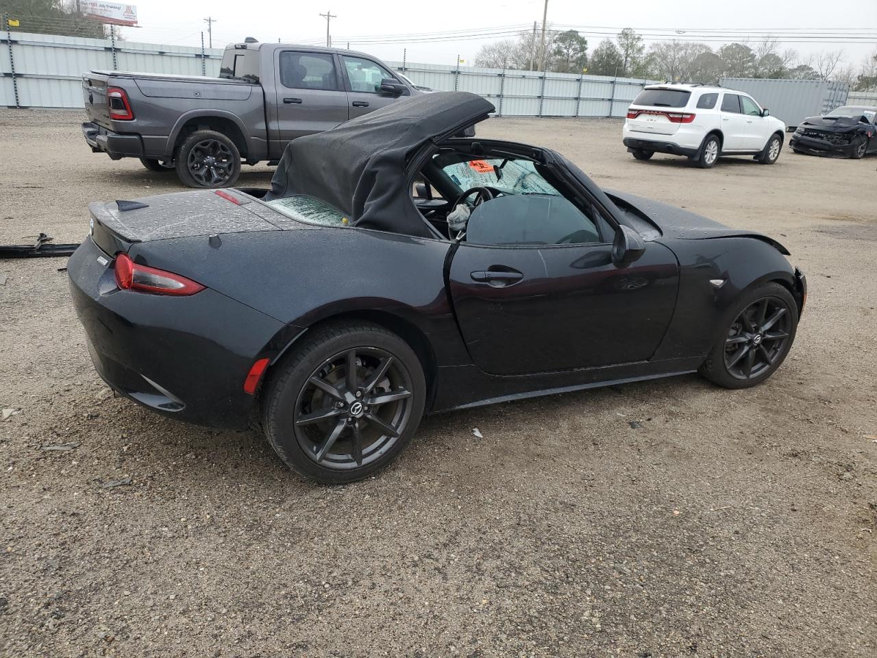 2016 Mazda MX-5 - Image 3