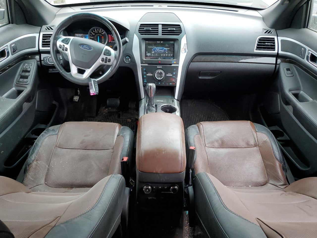 2015 Ford Explorer - Image 8