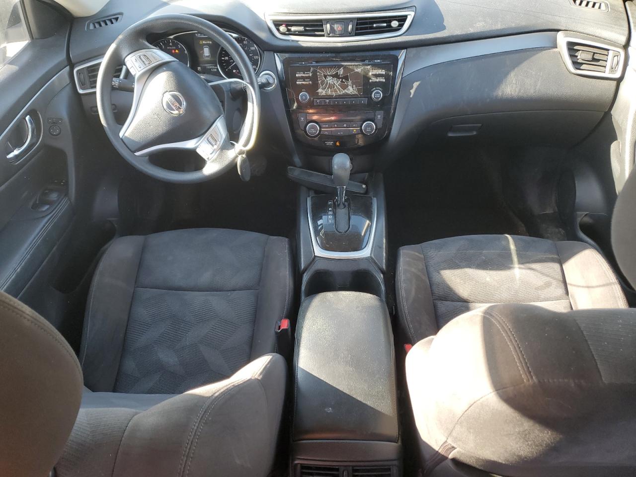 2015 Nissan Rogue - Image 8