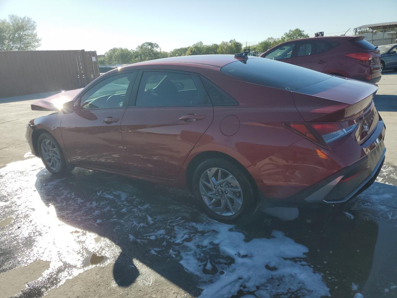 2024 Hyundai Elantra - Image 2