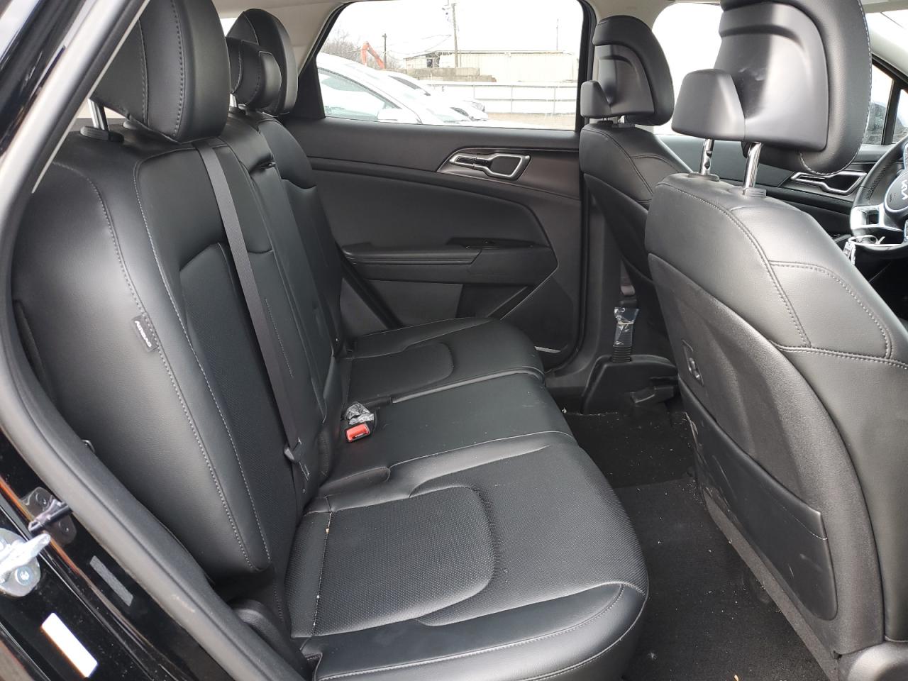 2024 Kia Sportage - Image 11