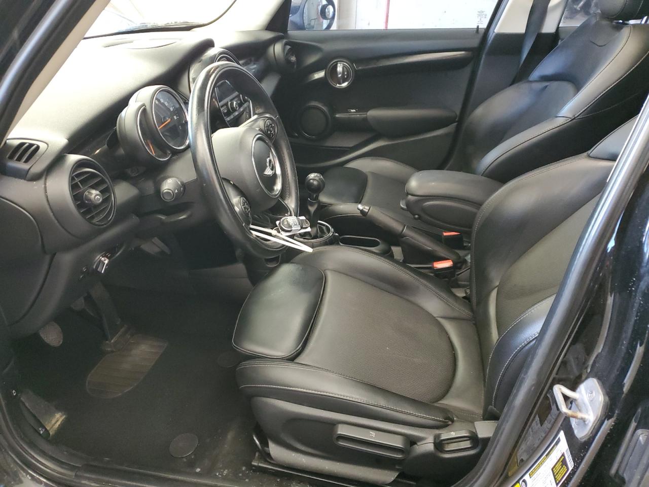 2016 MINI Cooper - Image 7