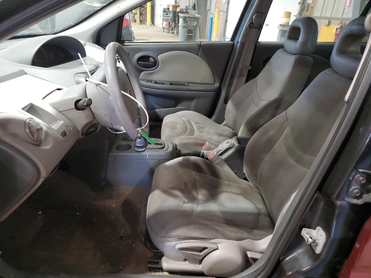 2003 Saturn ION - Image 7