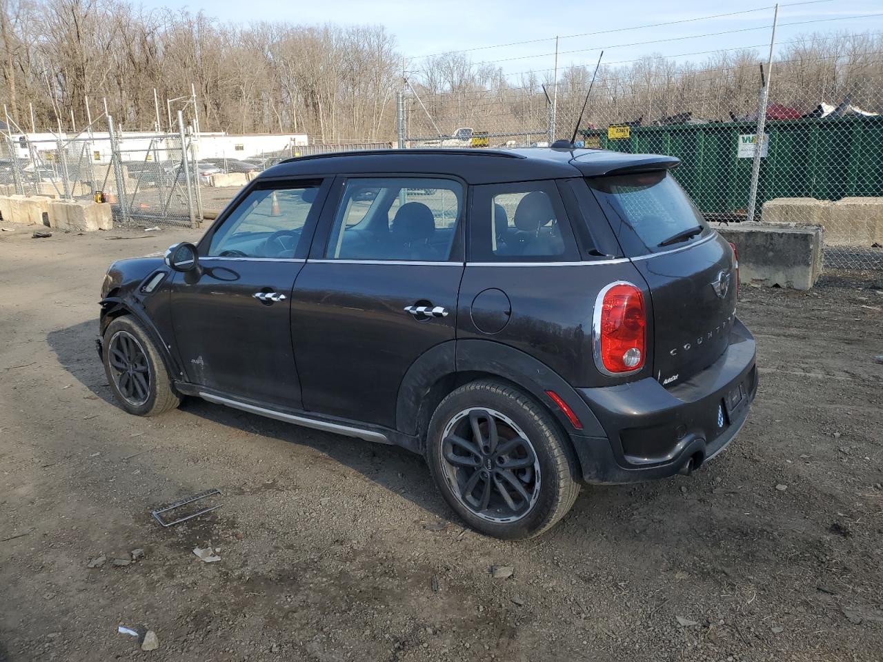 2015 MINI Cooper - Image 2