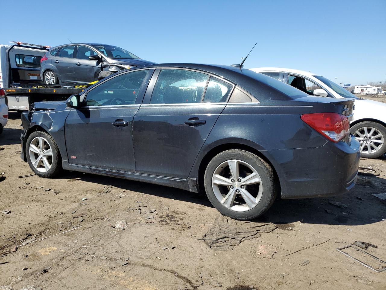 2014 Chevrolet Cruze - Image 2