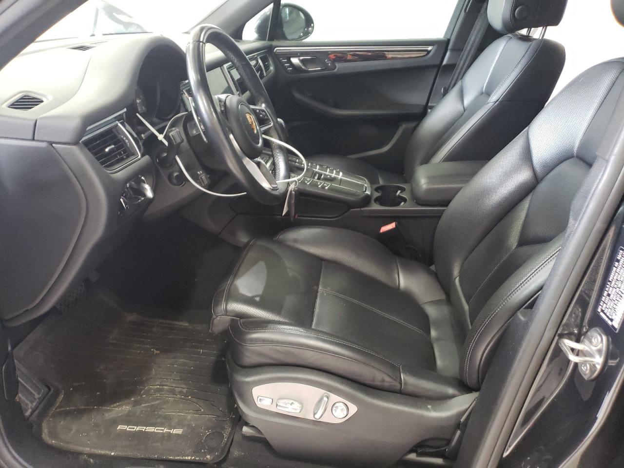 2018 Porsche Macan - Image 7