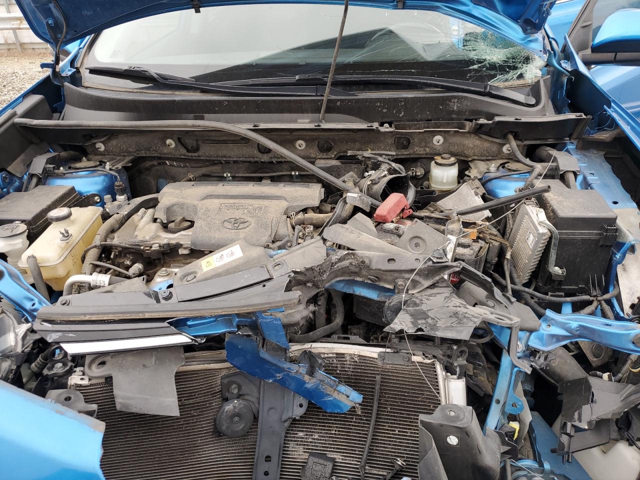 JTMWFREV2JJ736774 TOYOTA RAV4 2018