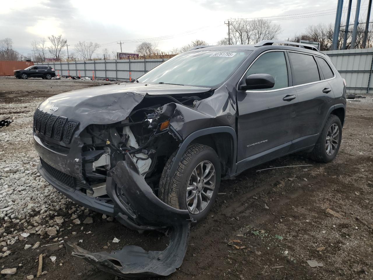 2019 Jeep Cherokee Latitude Plus for Sale in Chicago Heights, IL - Front End