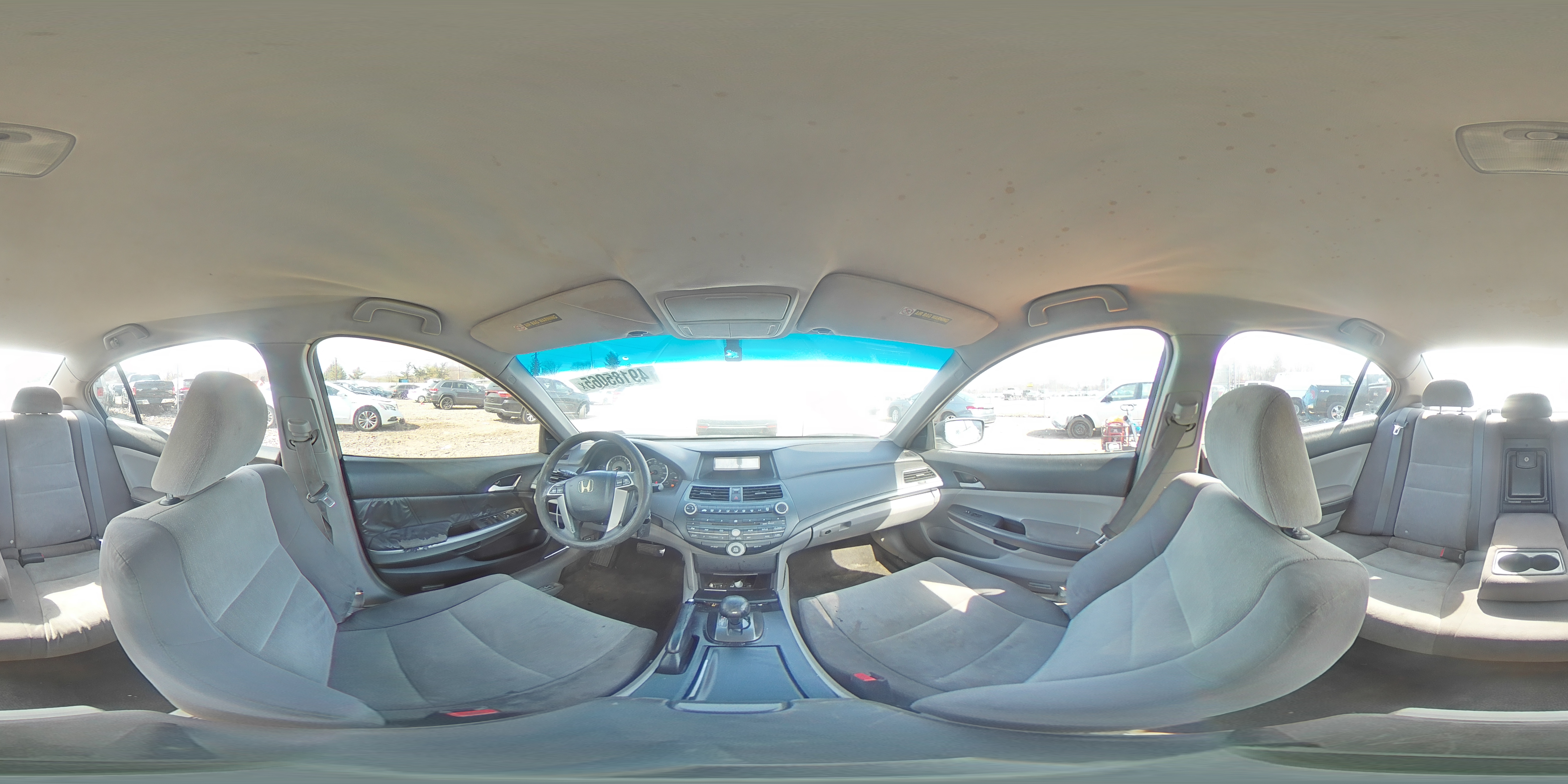 2009 Honda Accord - Image 13