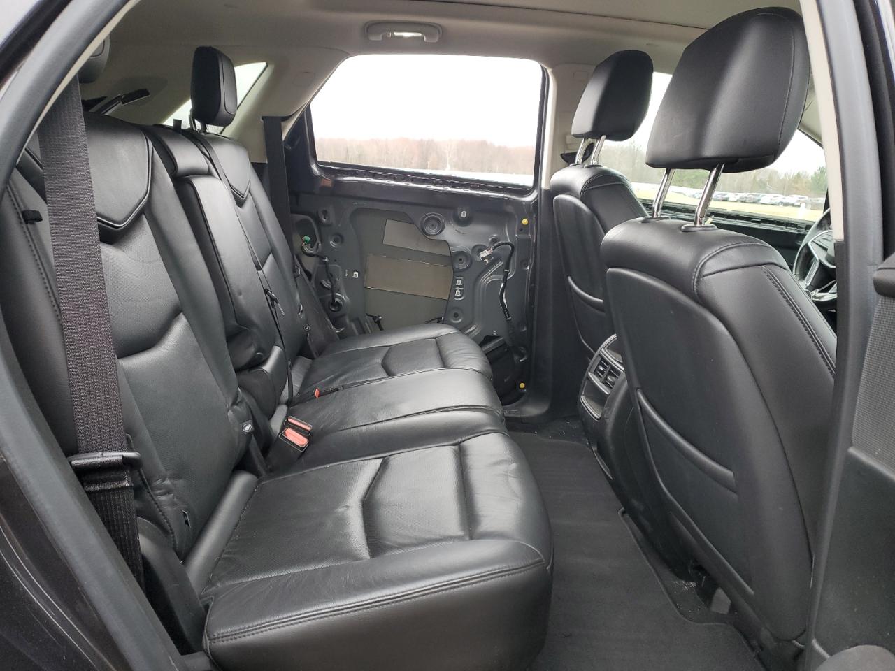 2019 Cadillac XT5 - Image 11
