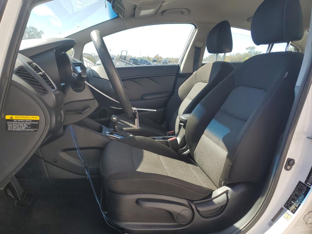 2018 Kia Forte - Image 7