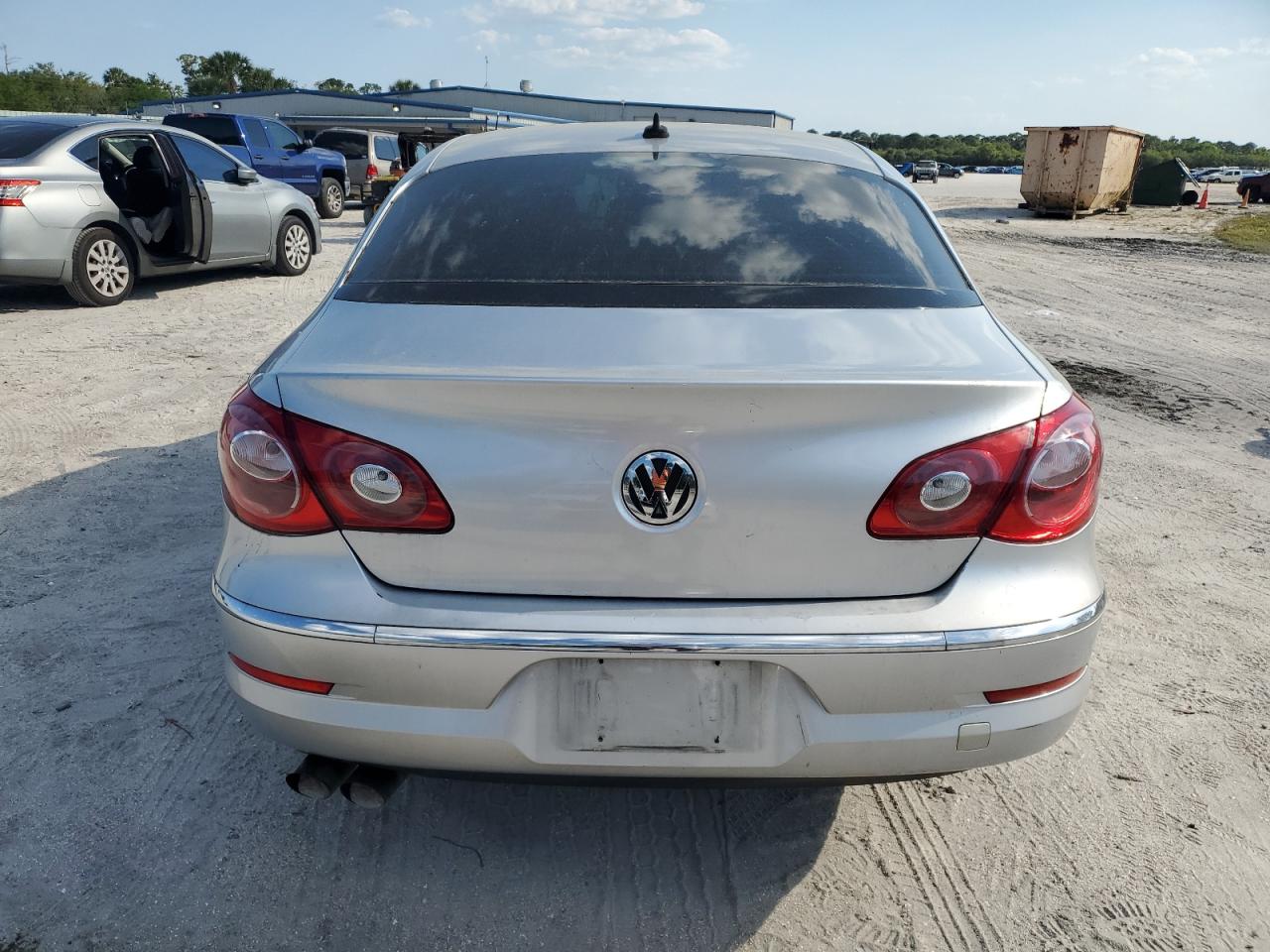 2012 Volkswagen Passat CC - Image 6