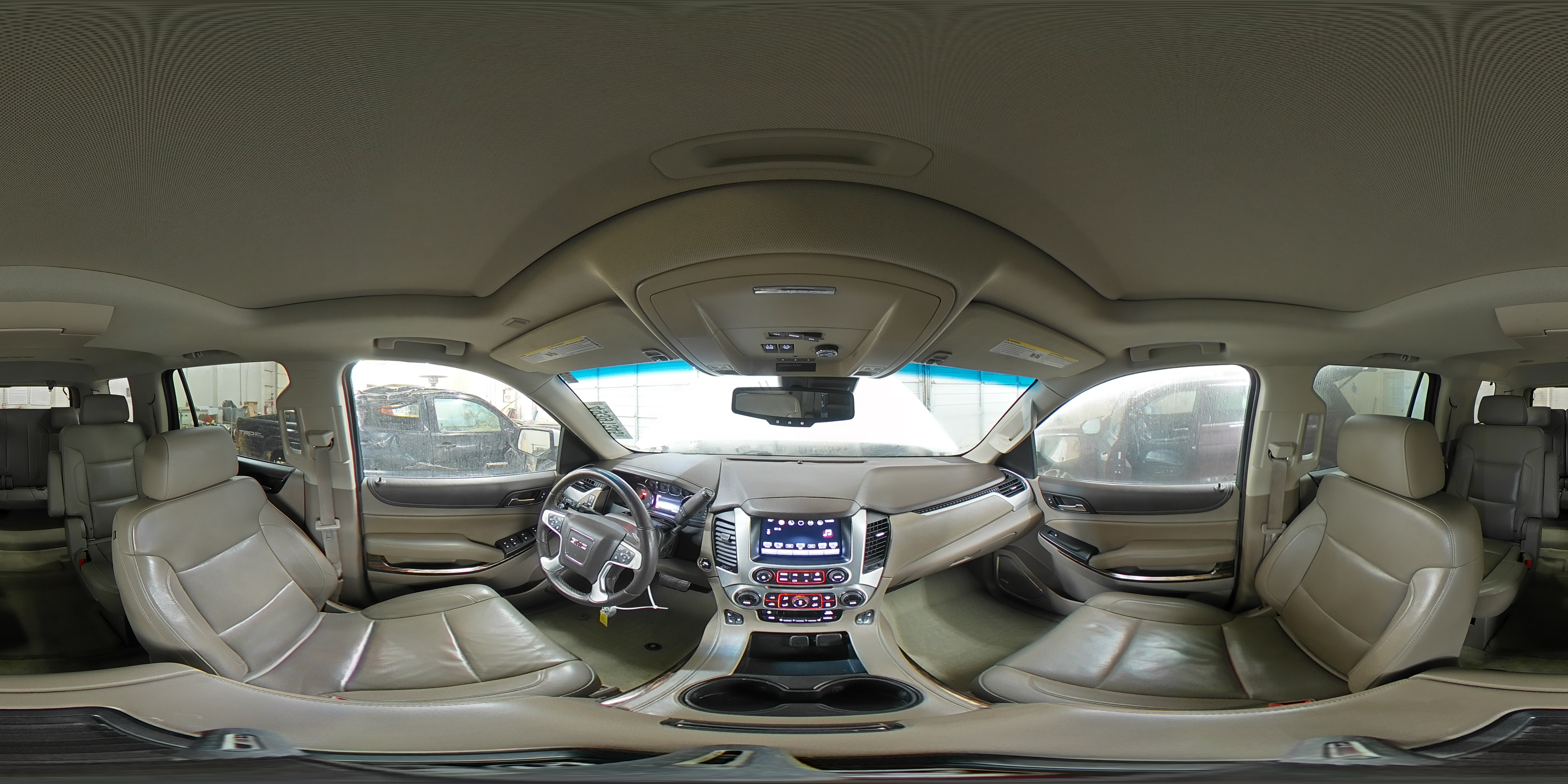 2016 GMC Yukon - Image 15