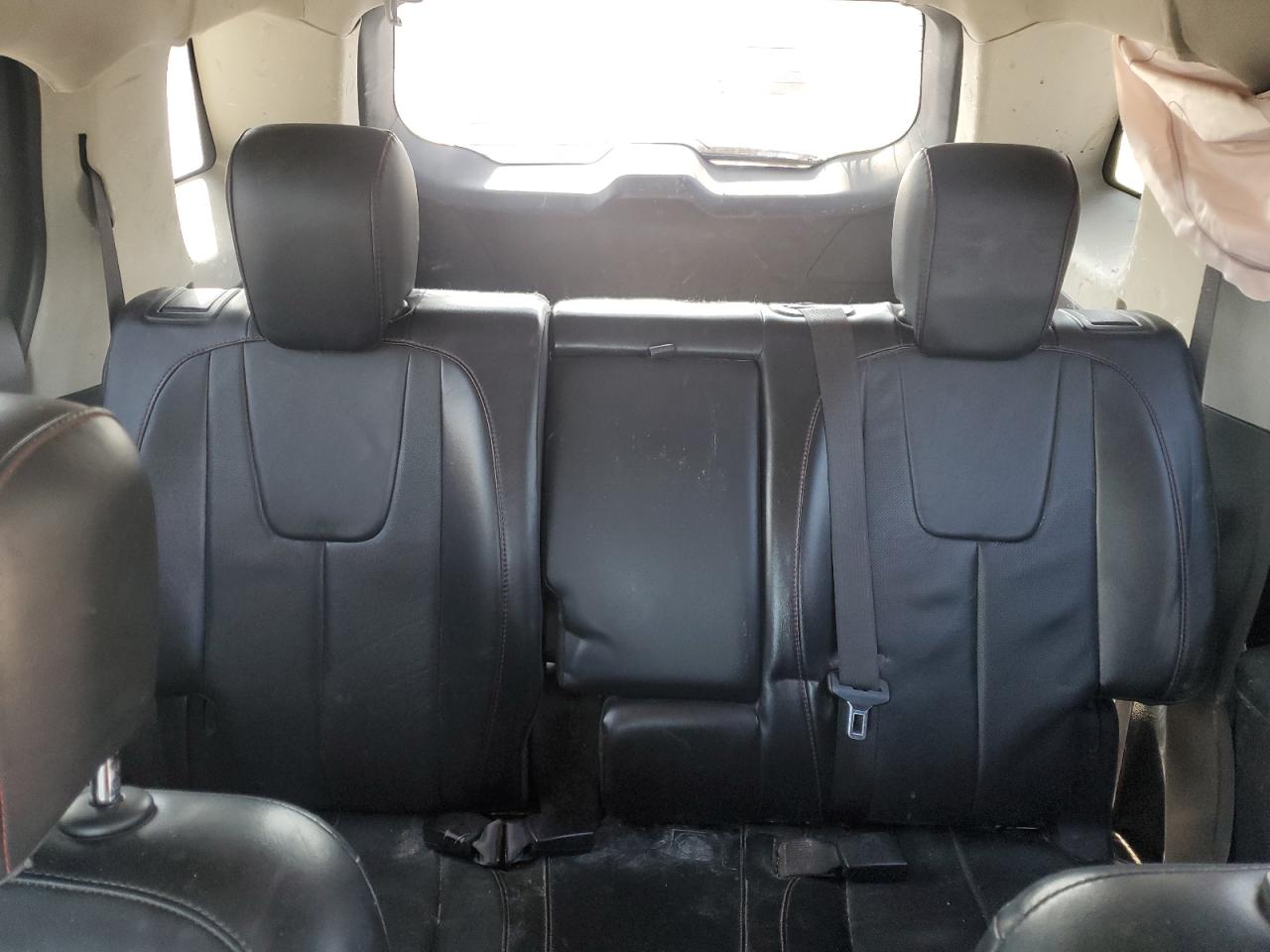 2017 GMC Terrain - Image 10