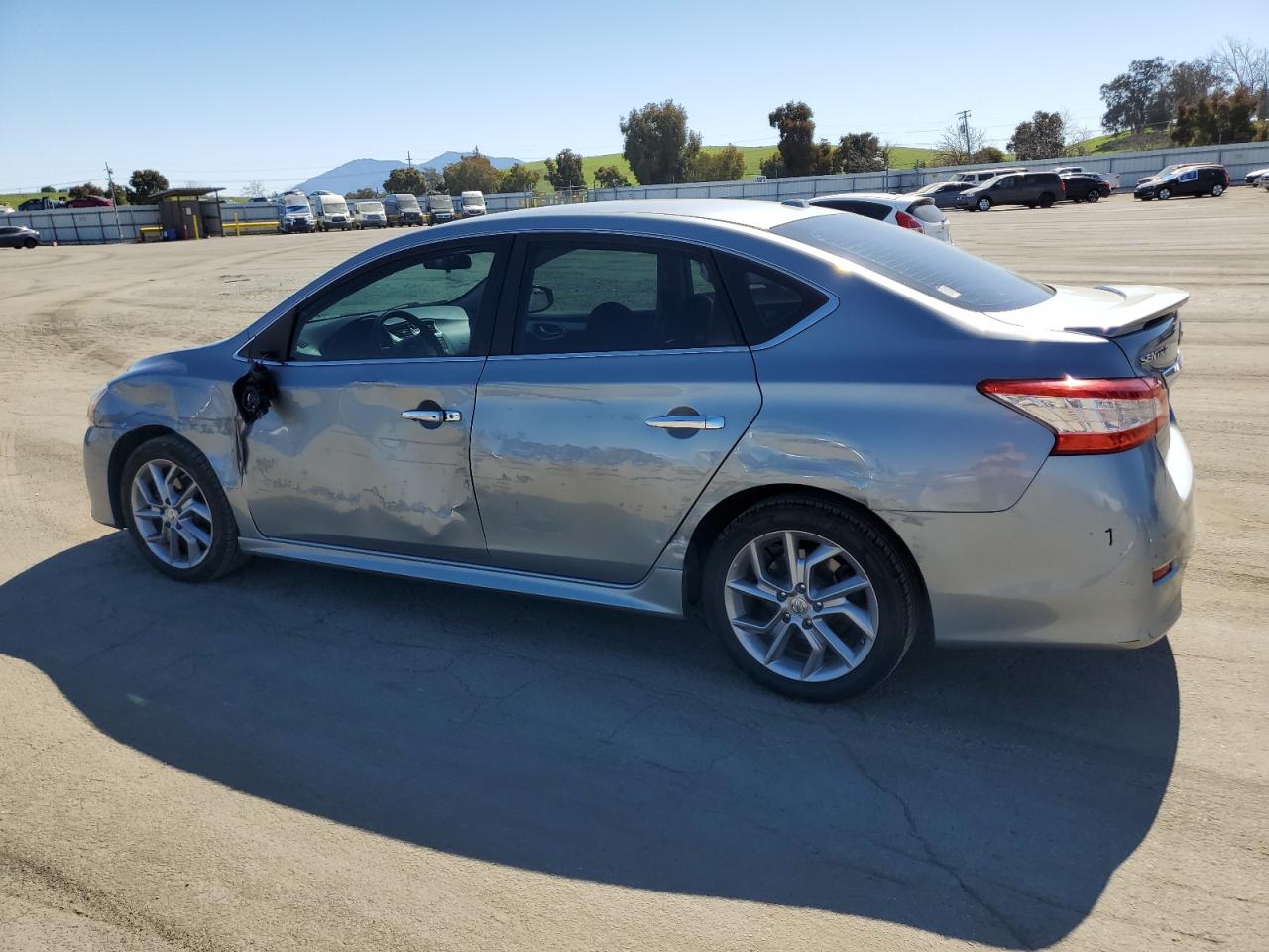 2013 Nissan Sentra - Image 2