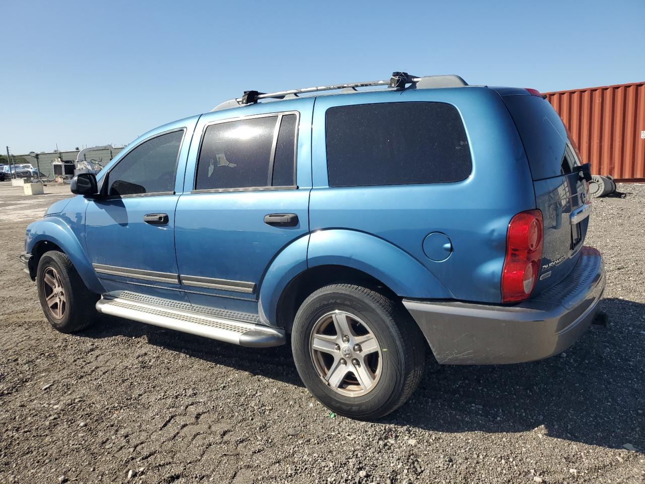2005 Dodge Durango - Image 2