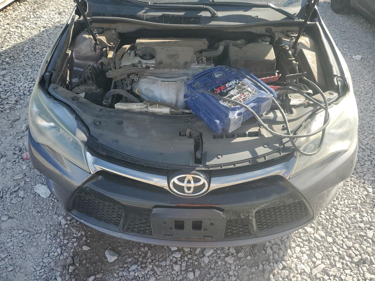 2015 Toyota Camry - Image 11