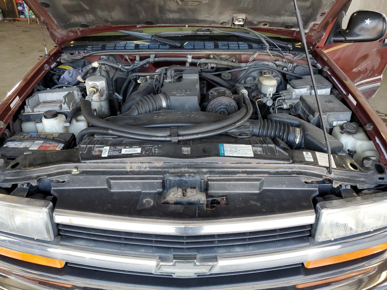 1998 Chevrolet S-10 Pickup - Image 11