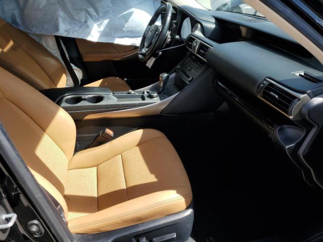  LEXUS IS 2020 Черный