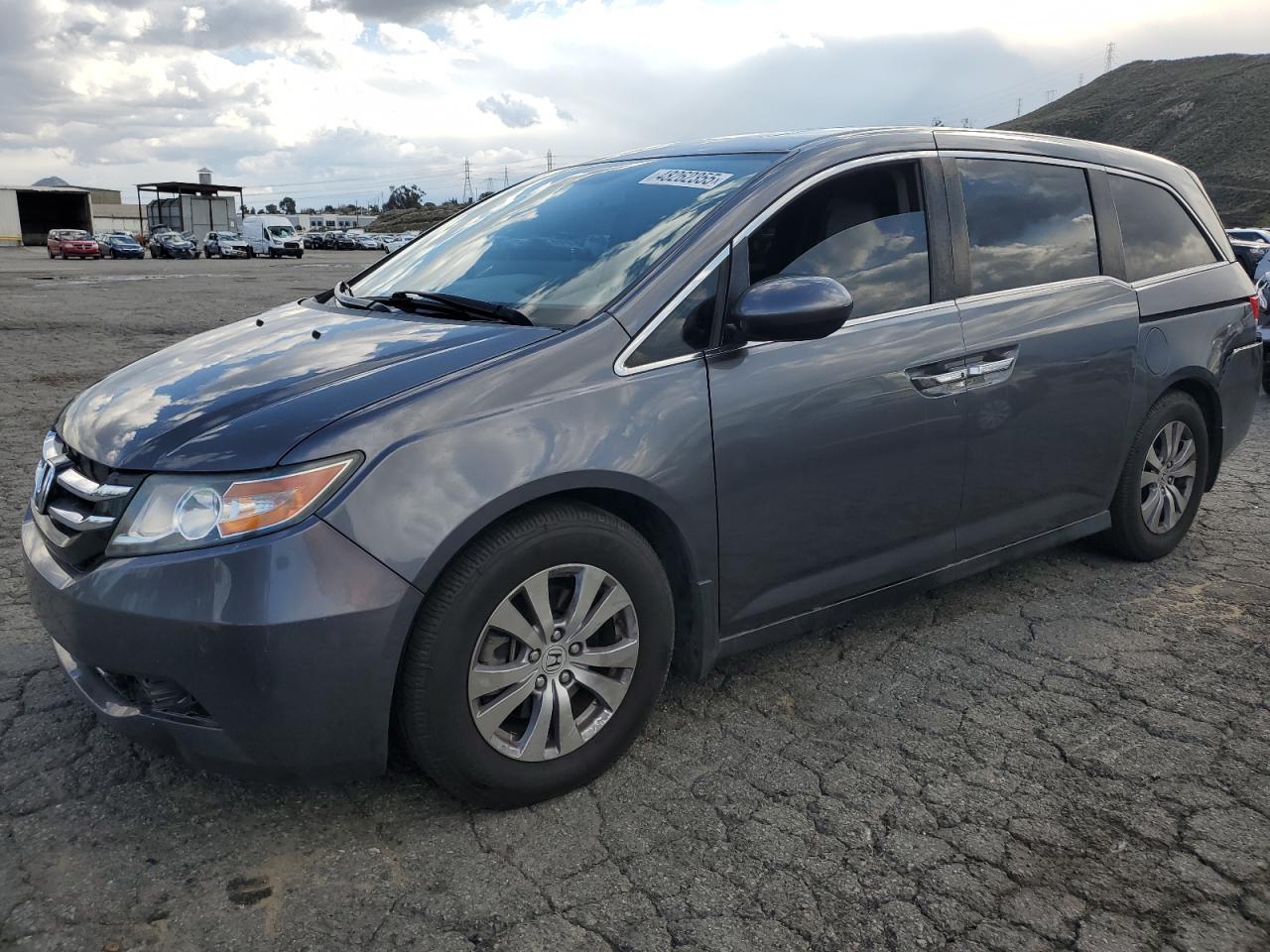2016 Honda Odyssey - Image 1