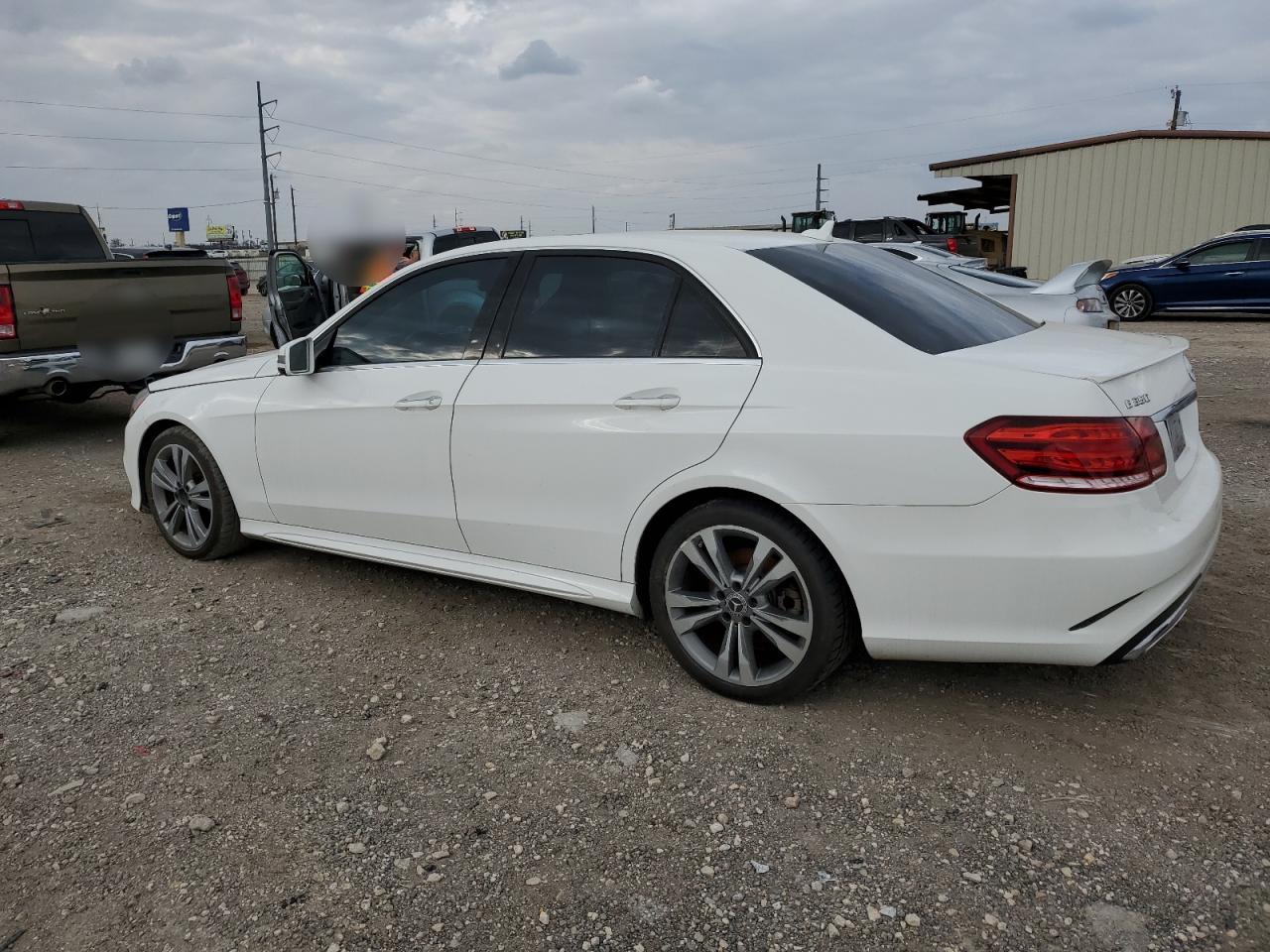 2015 Mercedes-Benz E-klasse - Image 2