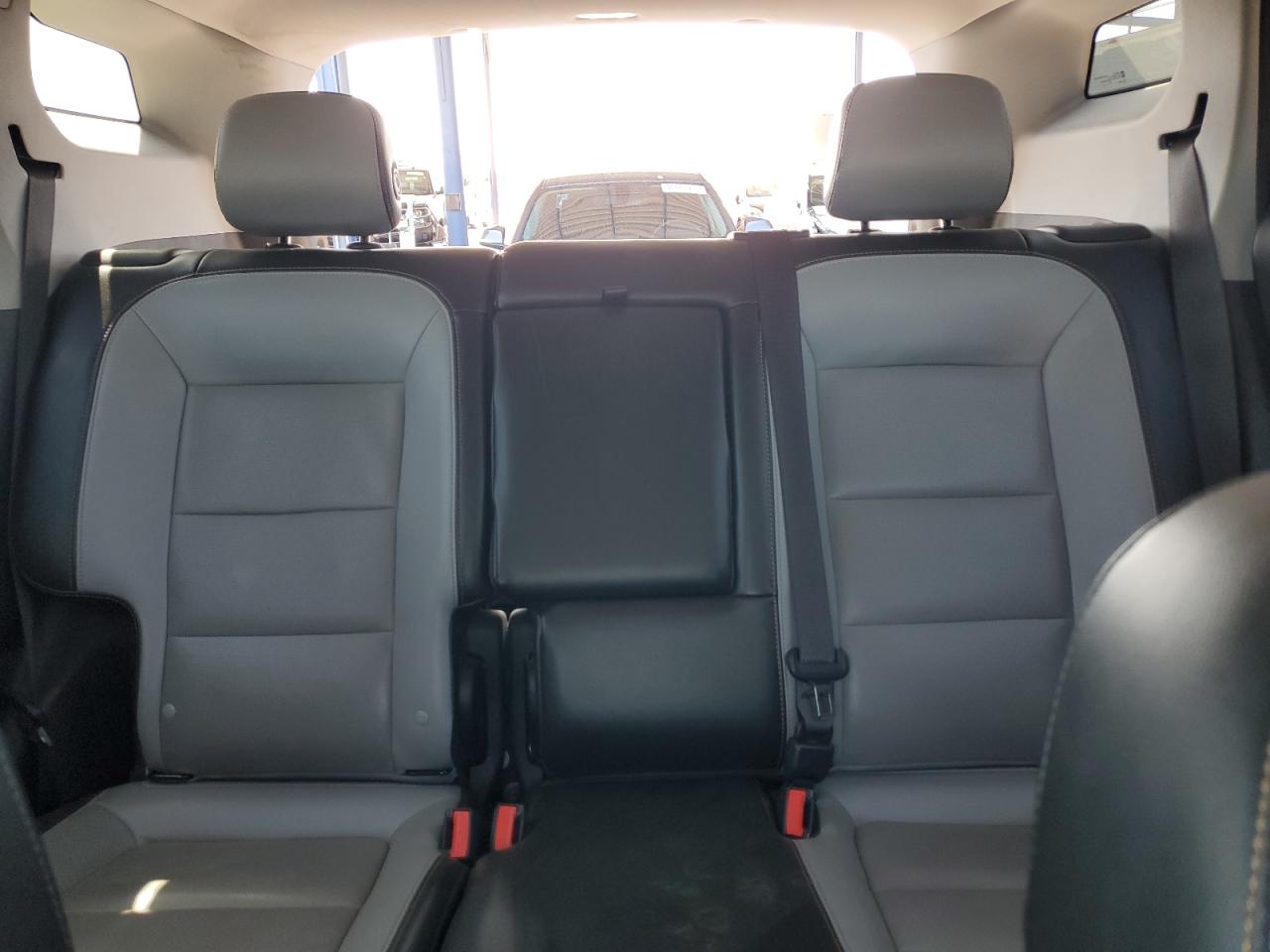 2018 GMC Terrain - Image 10