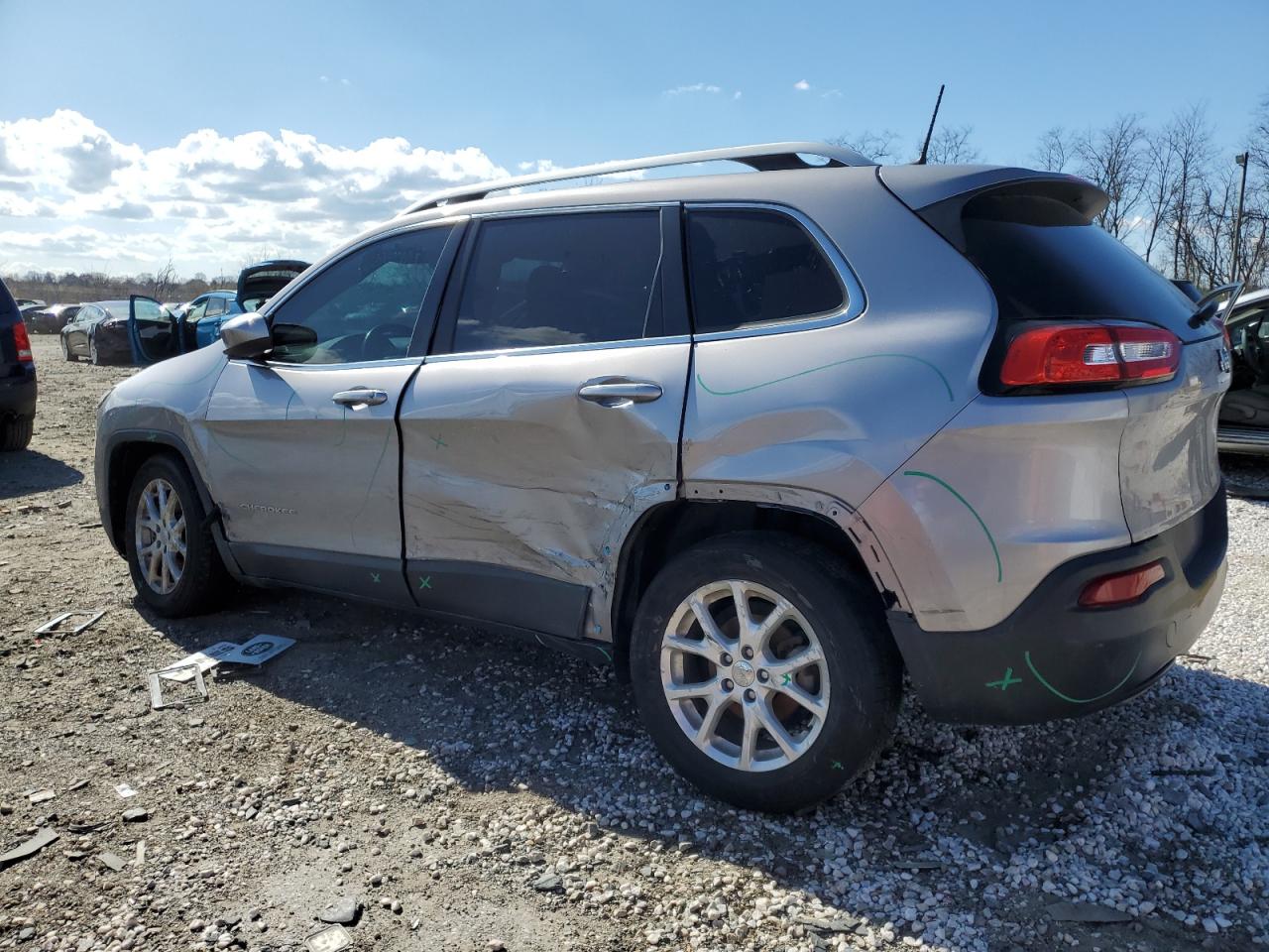 2017 Jeep Cherokee Latitude VIN: 1C4PJLCB8HD221795 Lot: 50767735