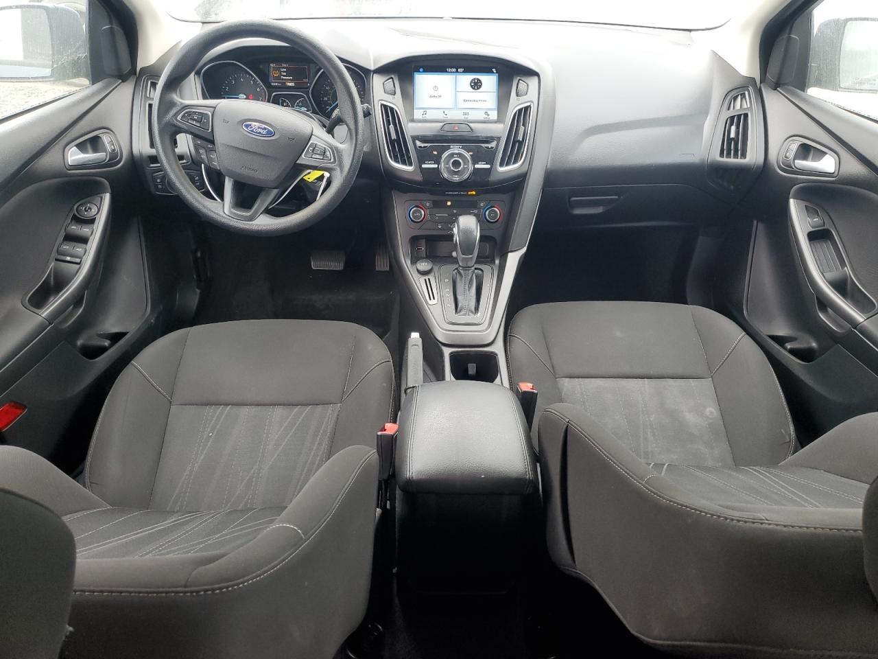 1FADP3M25JL323623 FORD FOCUS 2018