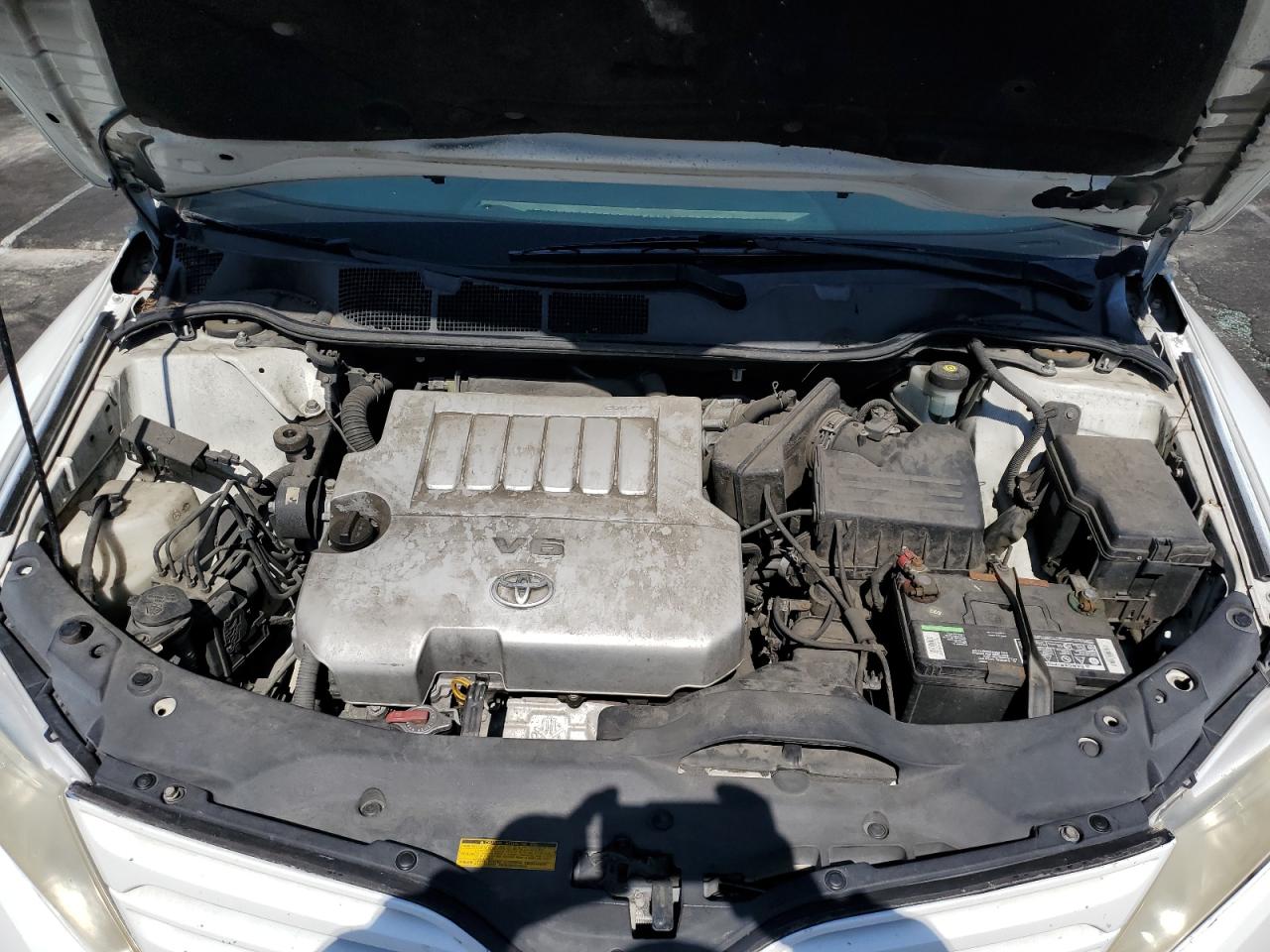 2012 Toyota Venza - Image 12