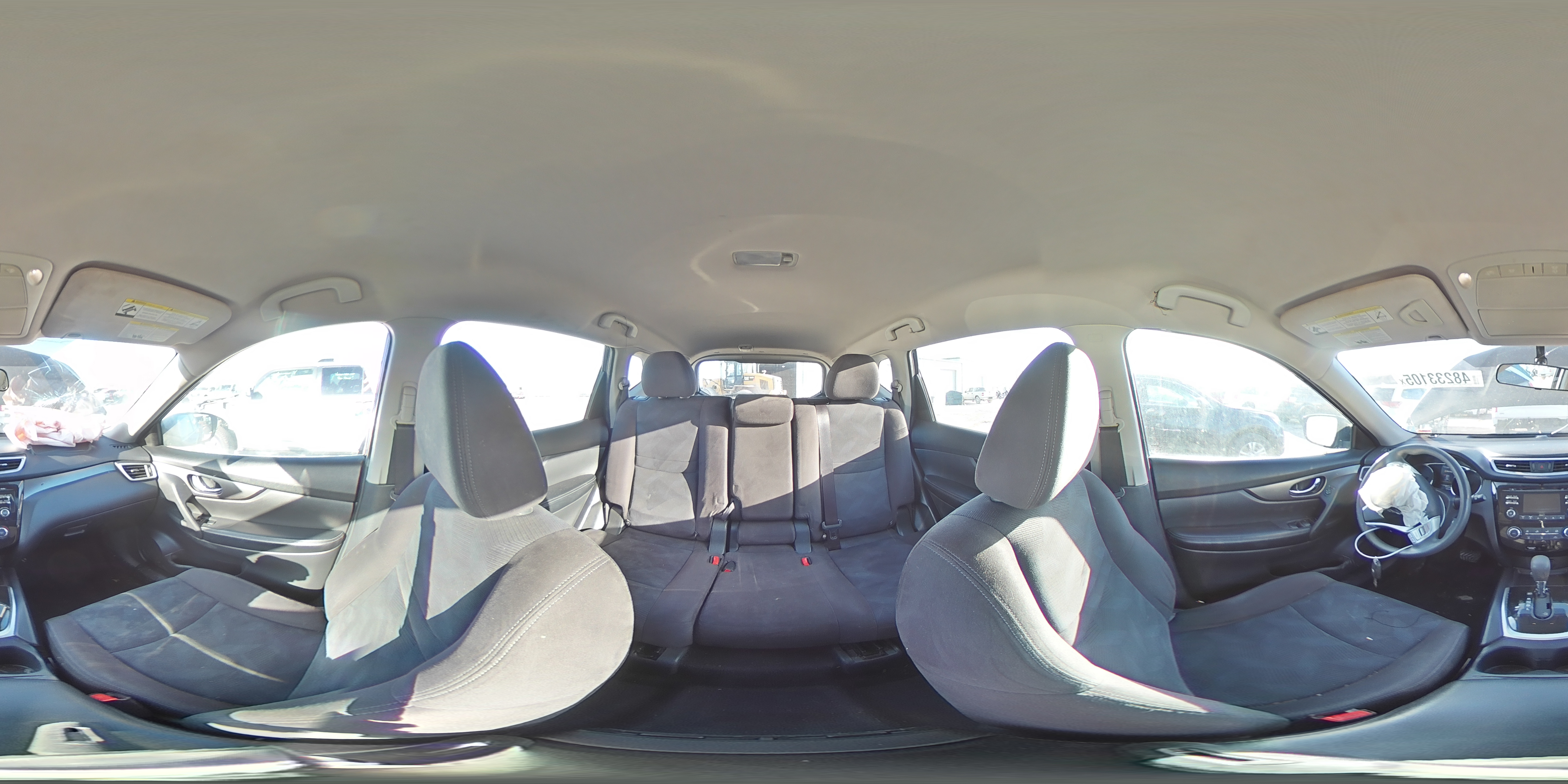 2015 Nissan Rogue - Image 14