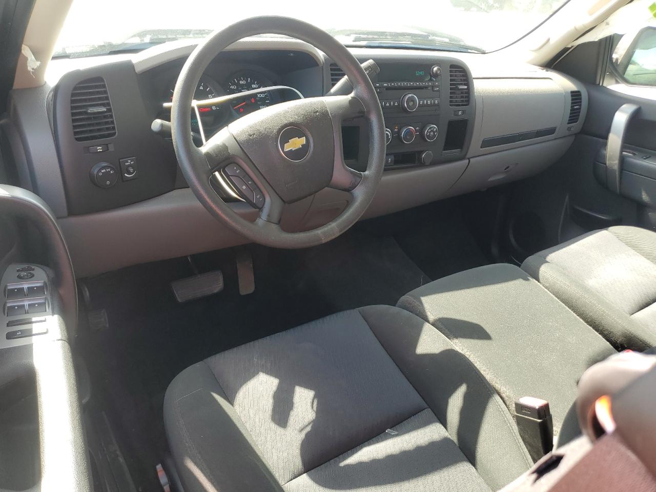 2012 Chevrolet Silverado - Image 8