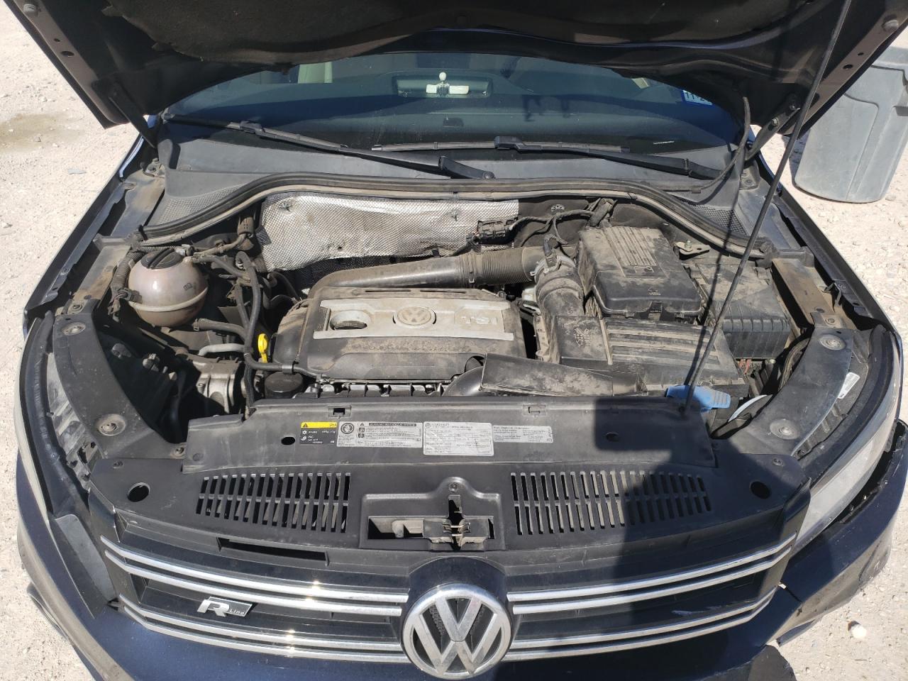 2016 Volkswagen Tiguan - Image 13