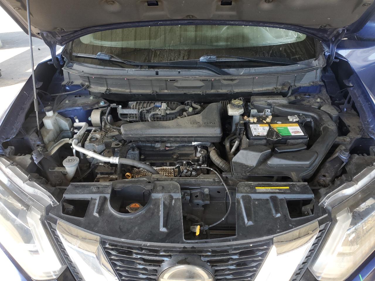 2018 Nissan Rogue - Image 11