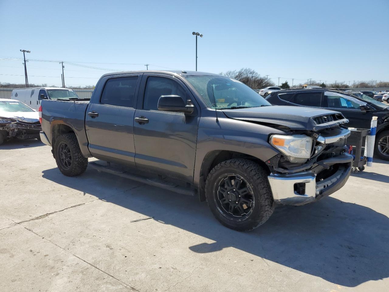 2017 Toyota Tundra - Image 4