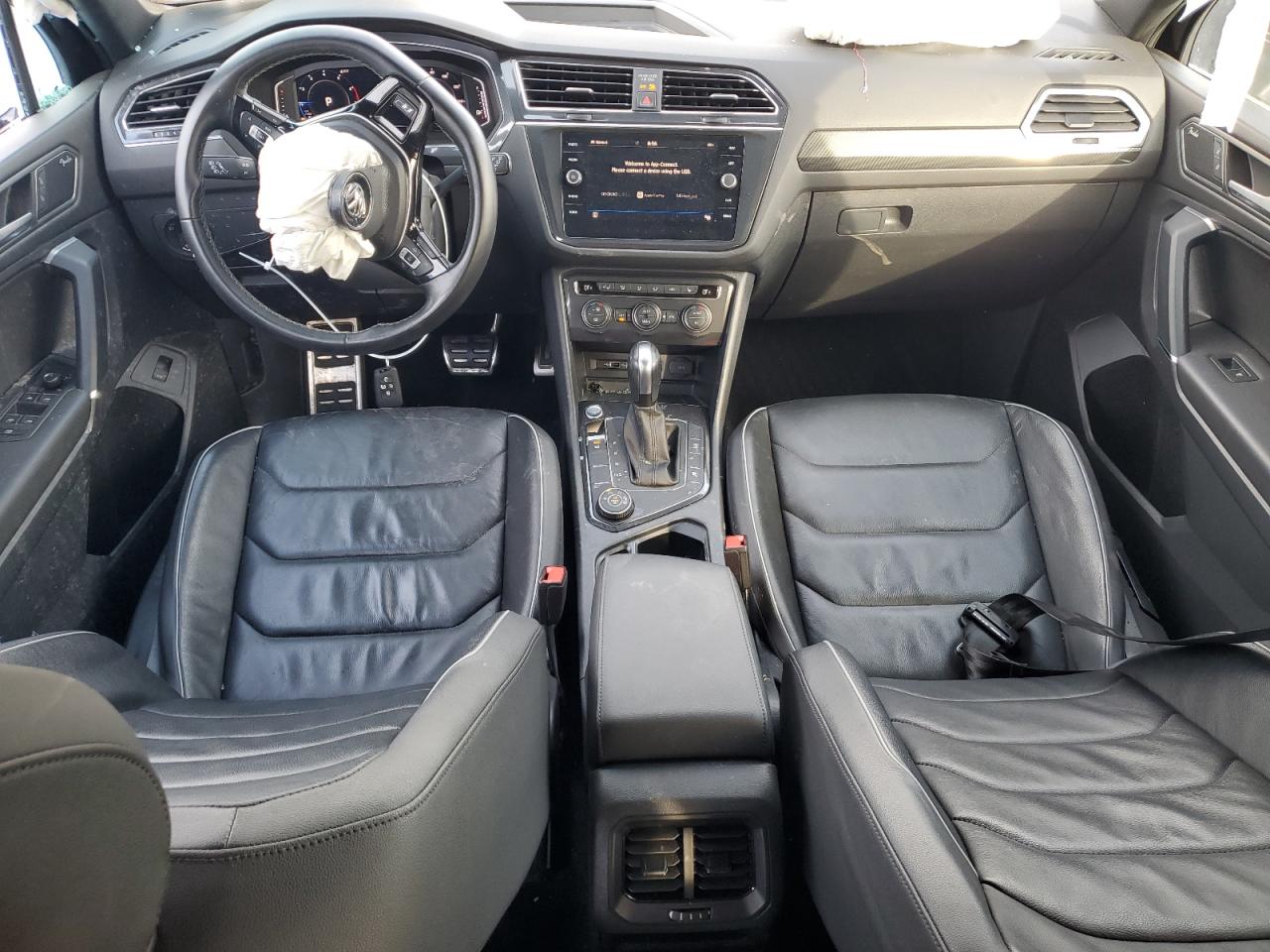 2020 Volkswagen Tiguan - Image 8
