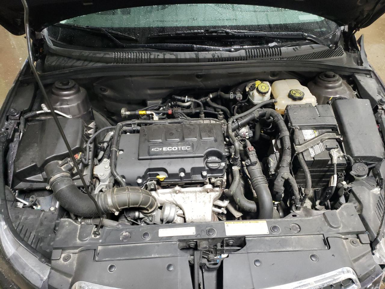2014 Chevrolet Cruze - Image 11
