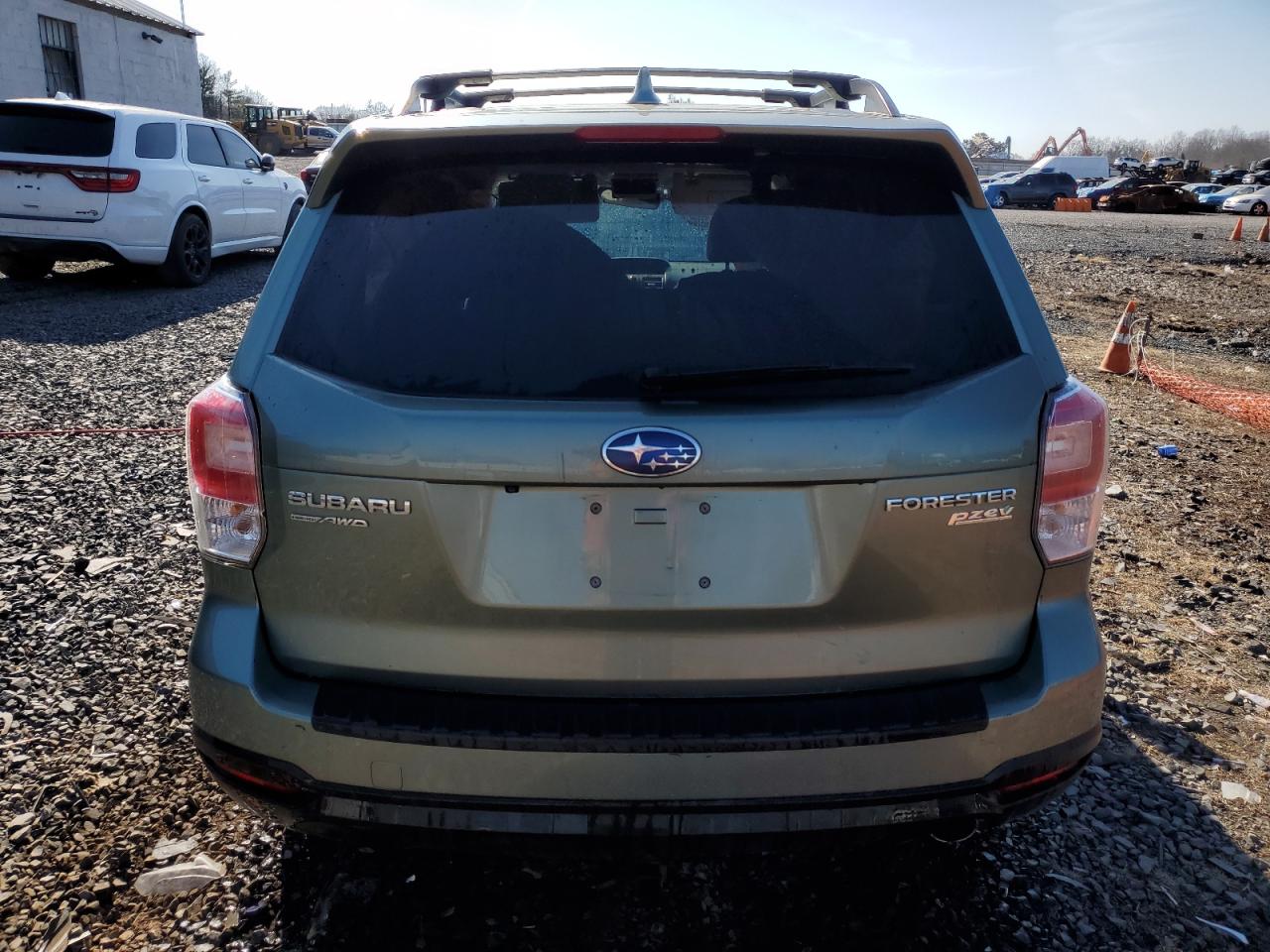 2017 Subaru Forester - Image 6