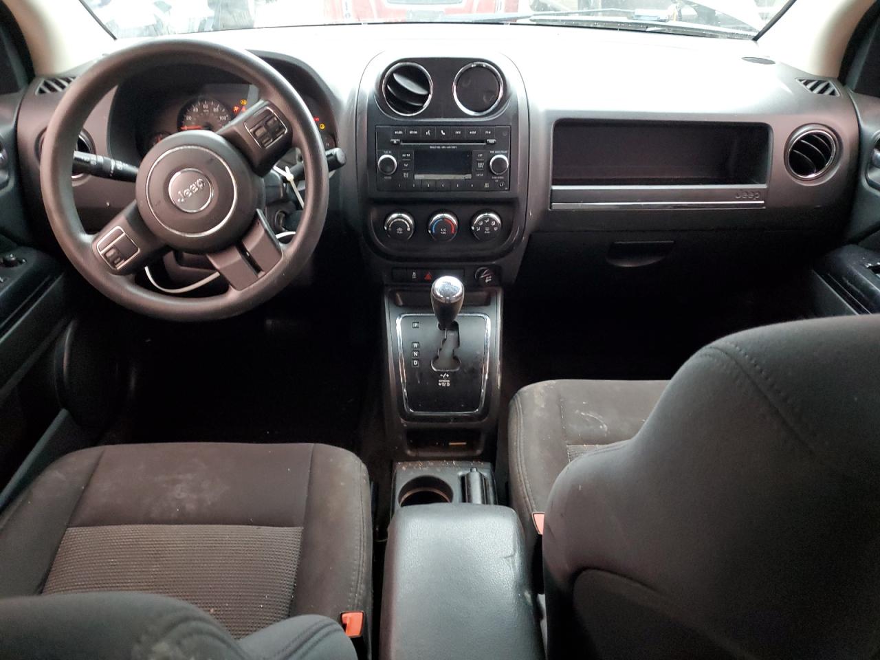 2012 Jeep Compass - Image 8