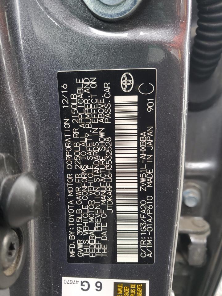 2017 Toyota Prius - Image 12