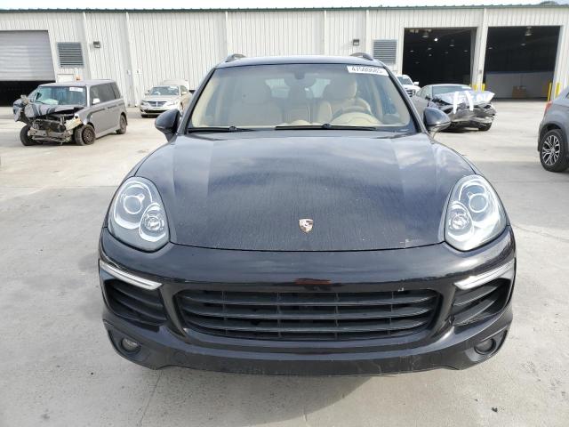 Parquets PORSCHE CAYENNE 2016 Czarny