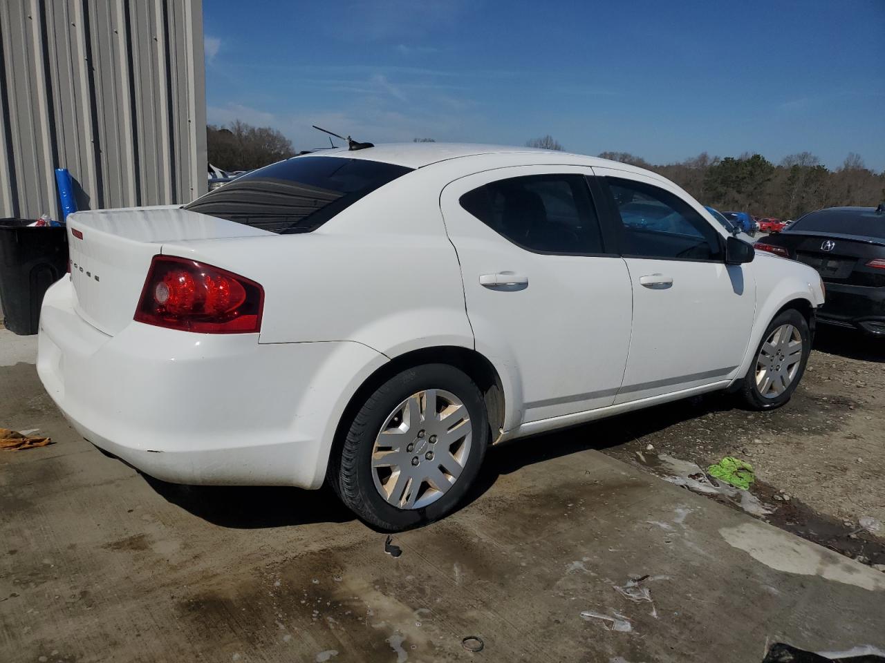 2014 Dodge Avenger - Image 3