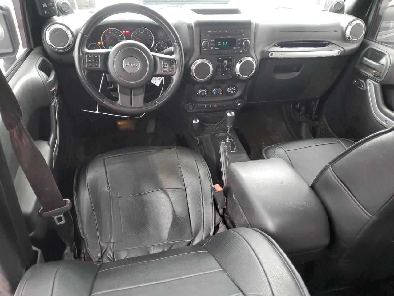 2013 Jeep Wrangler - Image 8