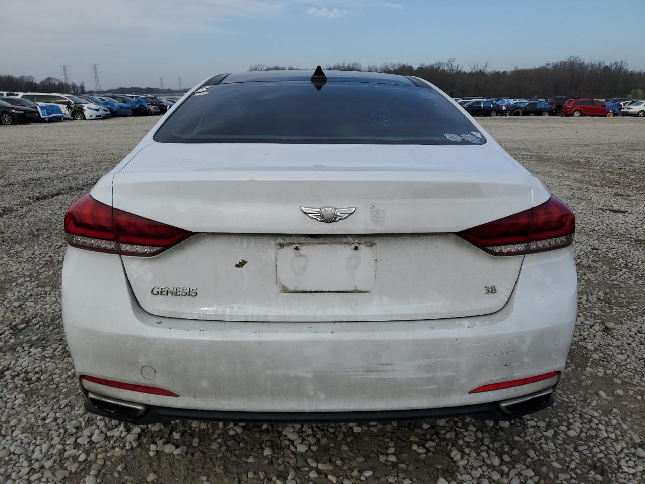 2015 Hyundai Genesis - Image 6